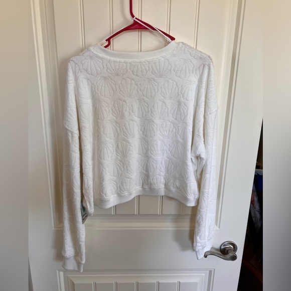 Sandy Beach cover up - Picture 2 of 4